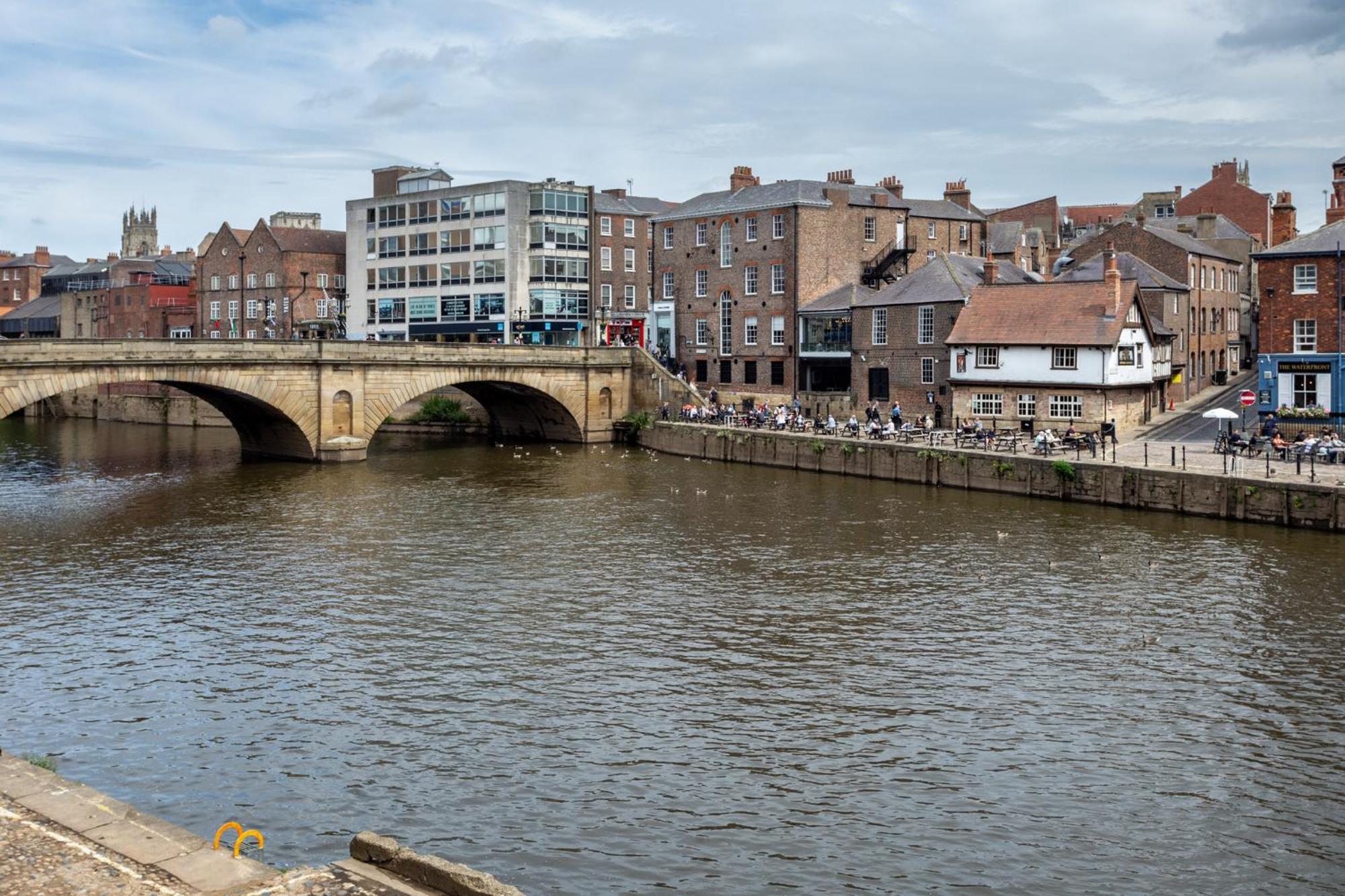 Luxury Apartment Woodsmill View - On The River - With Balcony - Recently Refurbished York Zewnętrze zdjęcie